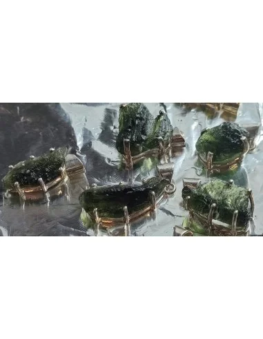 Grands pendentifs en moldavite montées en argent