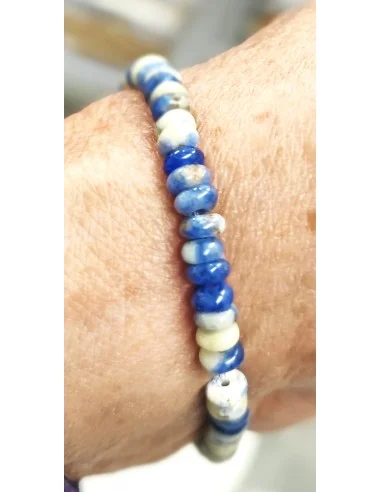 Sodalite bracelet boutons