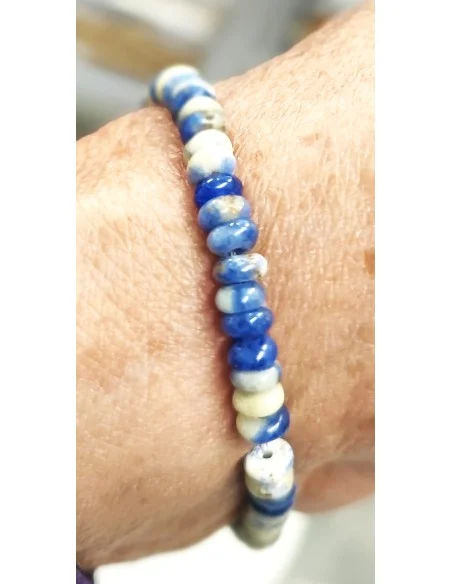Sodalite bracelet boutons