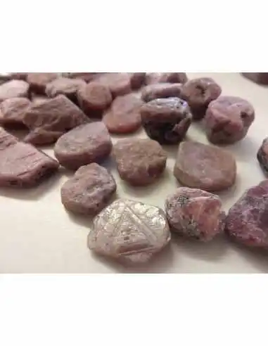 Rubis brut Tanzanie 5 a 14g
