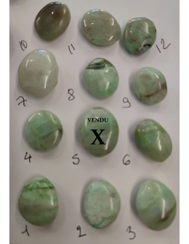 Garnierite en galet, provenant d'Inde.