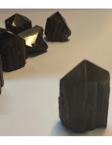 🖤 Pointe de Tourmaline Noire Brute Repolie du...