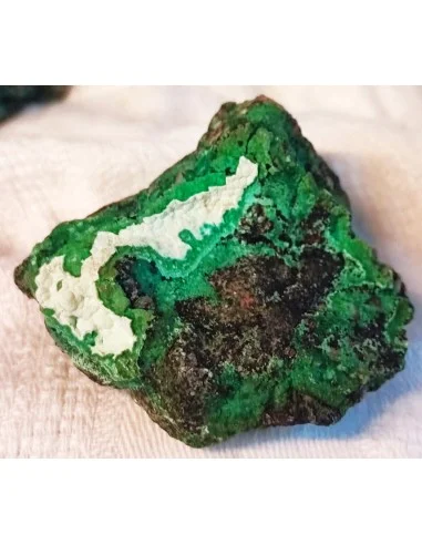 Géode de Turquoise, Malachite et Hemimorphite....