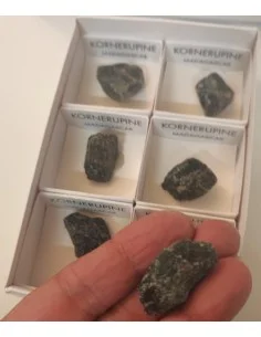 Kornerupine mineral