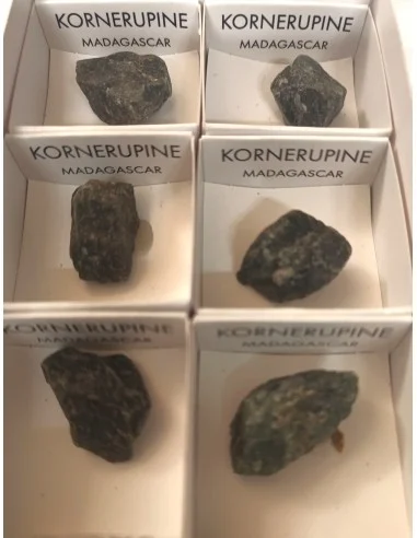 Kornerupine mineral