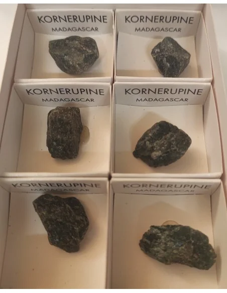 Kornerupine mineral
