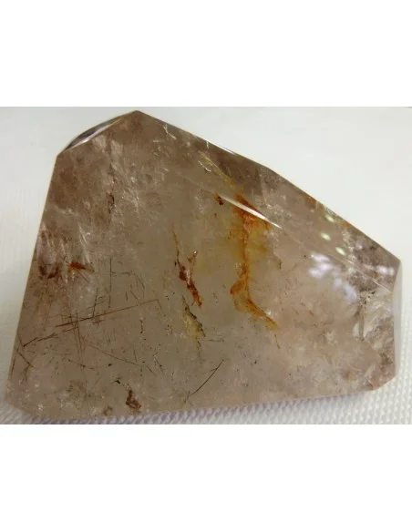 Galet tourmaline jaune avec rutiles