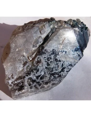 Tourmaline verte cristalisee