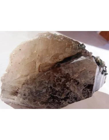 Tourmaline verte cristalisee