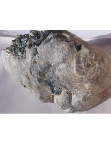 Tourmaline verte cristalisee