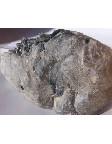 Tourmaline verte cristalisee