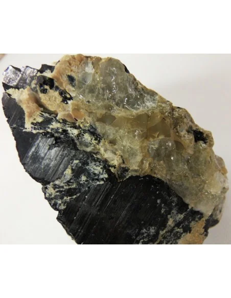 Grande Tourmaline noire et bleue