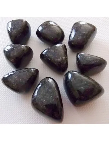 Nuummite roulée