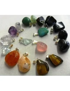 Pendentif en pierre 2
