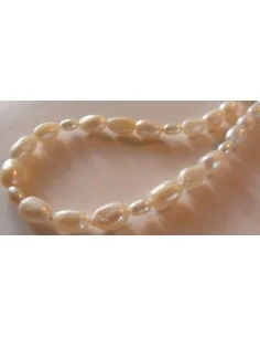 Collier perles blanches 2