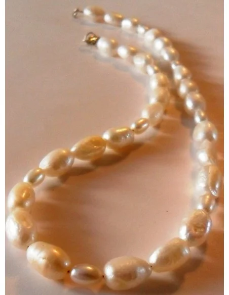 Collier perles blanches Collier perles blanches