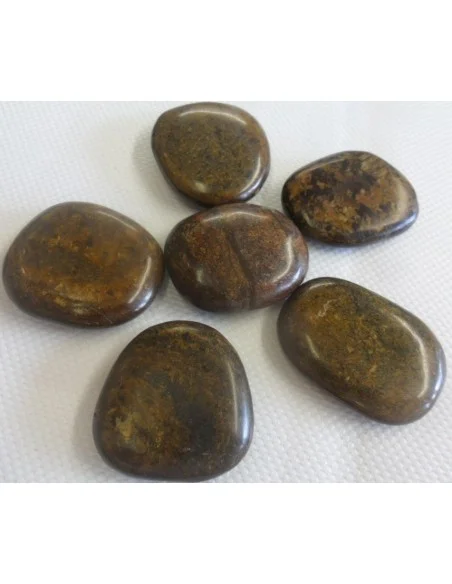 Bronzite en galet
