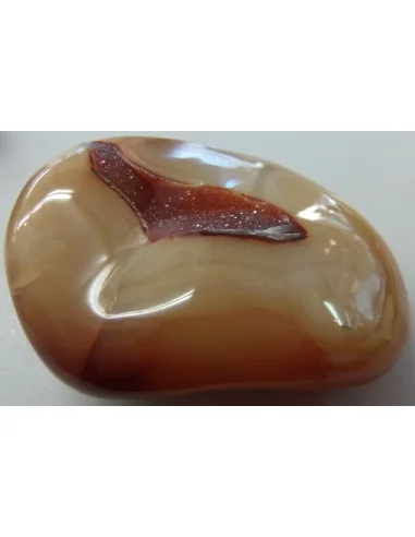 Agate eau cristaux rouge