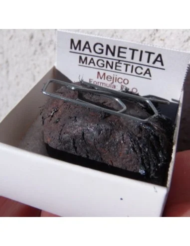Magnetite Magnetique aimante