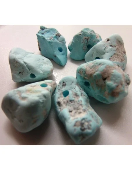 Turquoise brut percé Turquoise brut percé
