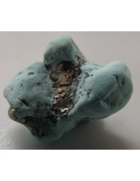 Turquoise avec pyrite percé