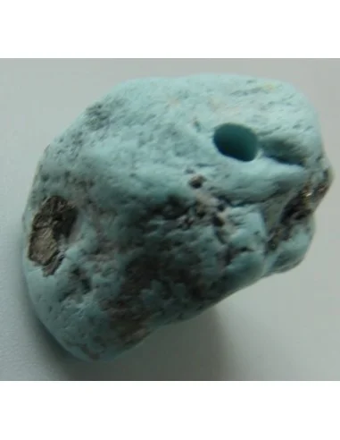 Turquoise avec pyrite percé