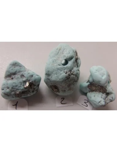 Turquoise avec pyrite percé