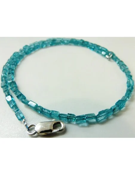 Collier apatite bleue translucide Collier apatite bleue translucide