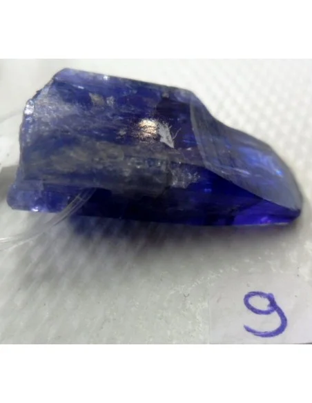 Tanzanite brute en pendentif