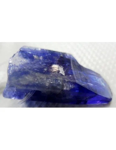 Tanzanite brute en pendentif