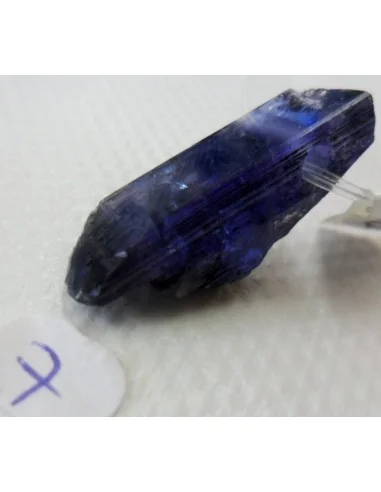 Tanzanite brute en pendentif