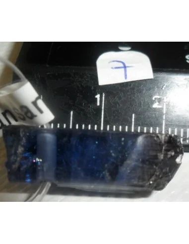 Tanzanite brute en pendentif