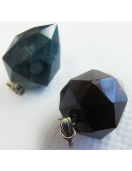 Pendentif en Héliotrope Pendentif en Héliotrope