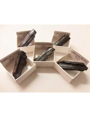 Tourmaline noire brute