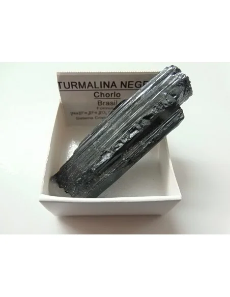 Tourmaline noire brute