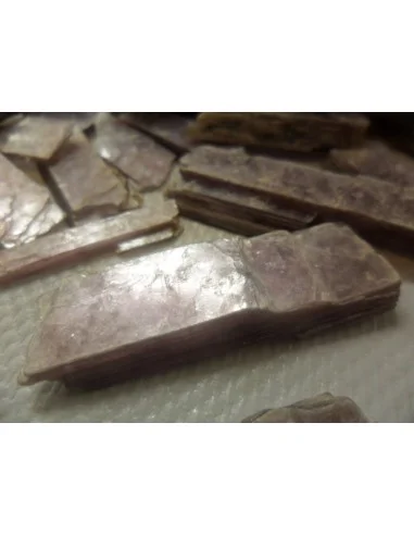 Lépidolite mineral tige