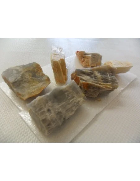 Pierre de lune brute