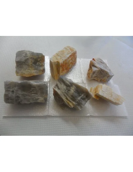 Pierre de lune brute