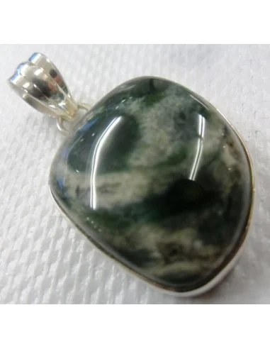 Mtrolite ,Pendentif monte en argent