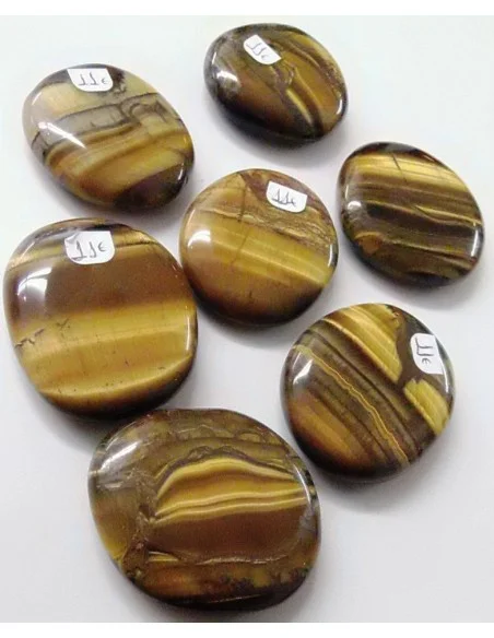 Oeil de tigre en galet