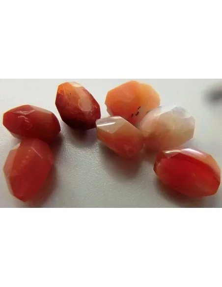 Opale de feu pierre percee