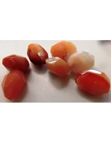 Opale de feu pierre percee