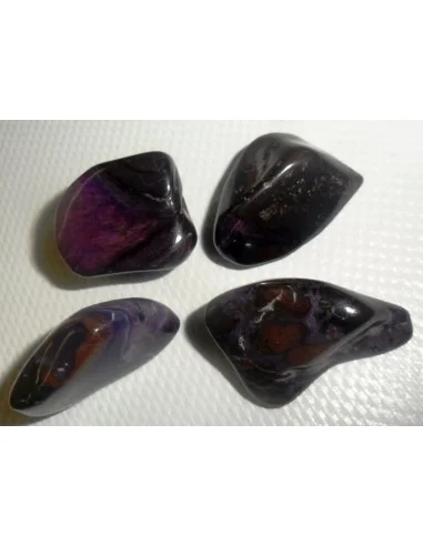 Sugilite avec bustamite polis