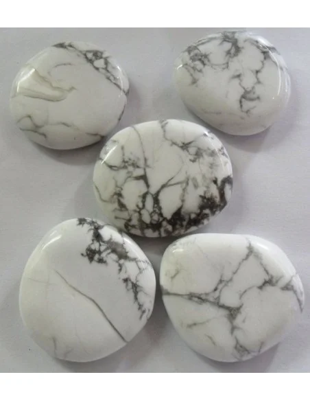Howlite pierre plate