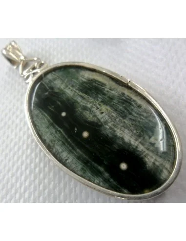 Pendentif en jaspe orbiculaire
