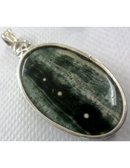 Pendentif en jaspe orbiculaire