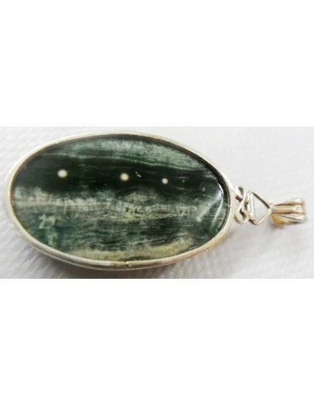 Pendentif en jaspe orbiculaire