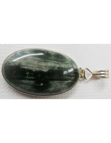 Pendentif en jaspe orbiculaire