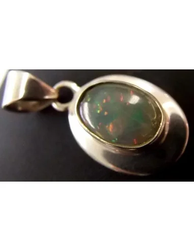 Opale noble ovale pendentif