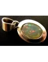 Opale noble ovale pendentif